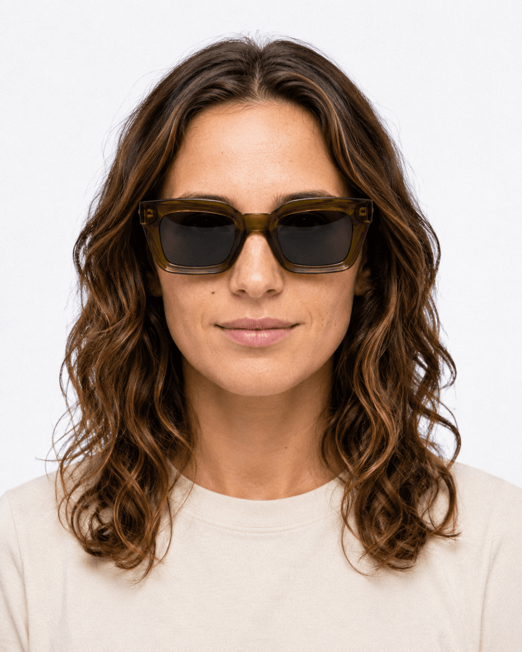 LOS ANGELES - Strana Eyewear