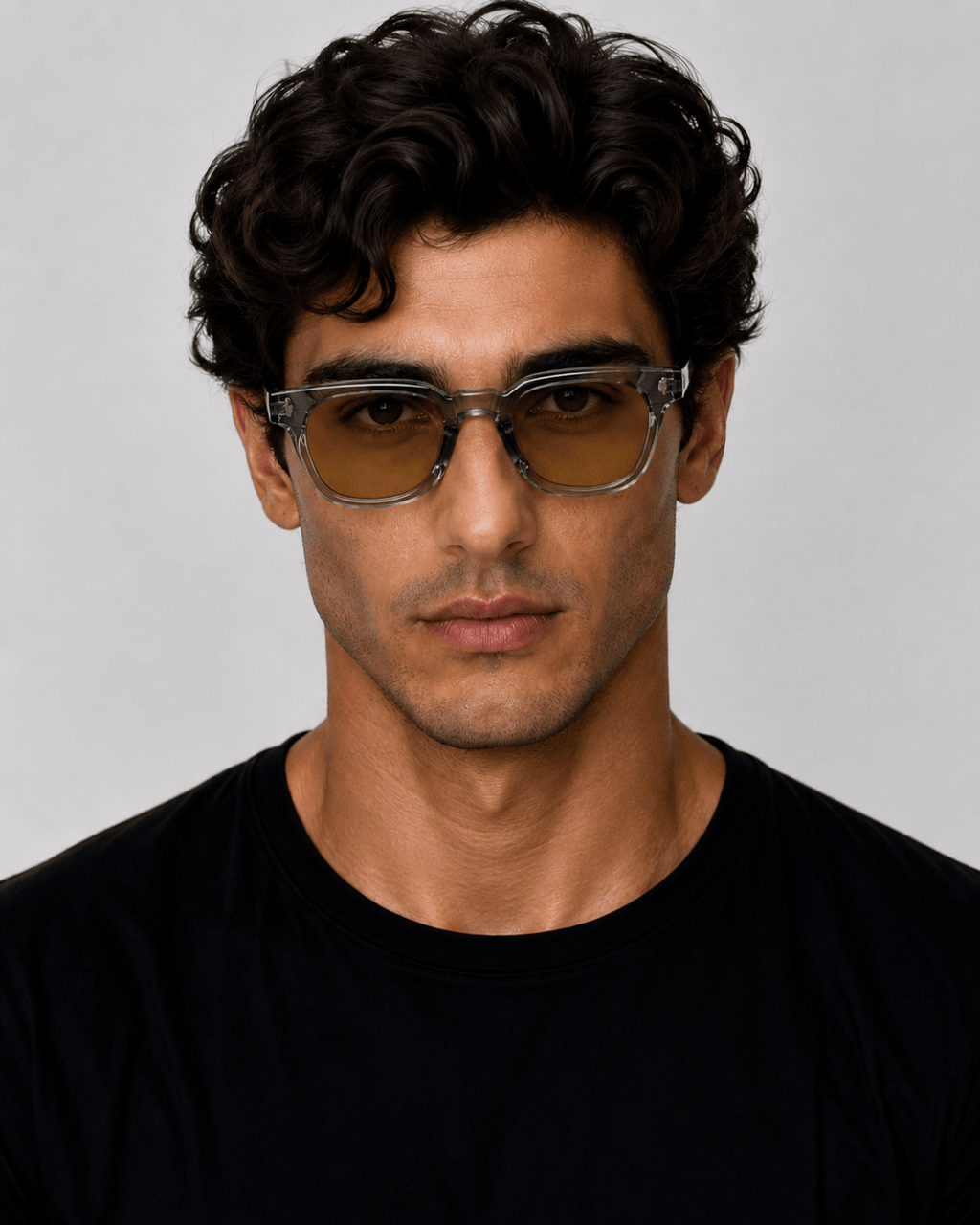 TORONTO - Strana Eyewear